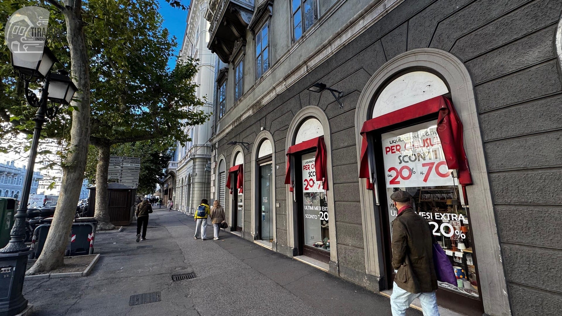 In locazione Locale commerciale Via Carducci _3