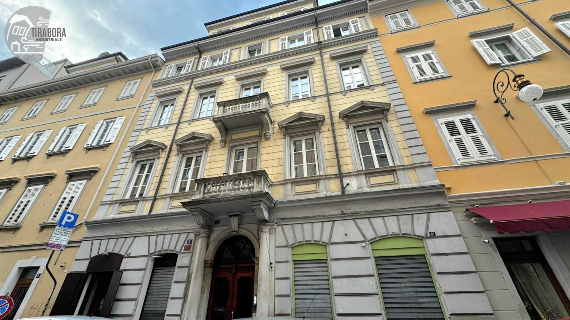 In locazione locale commerciale Via Diaz, 3_4