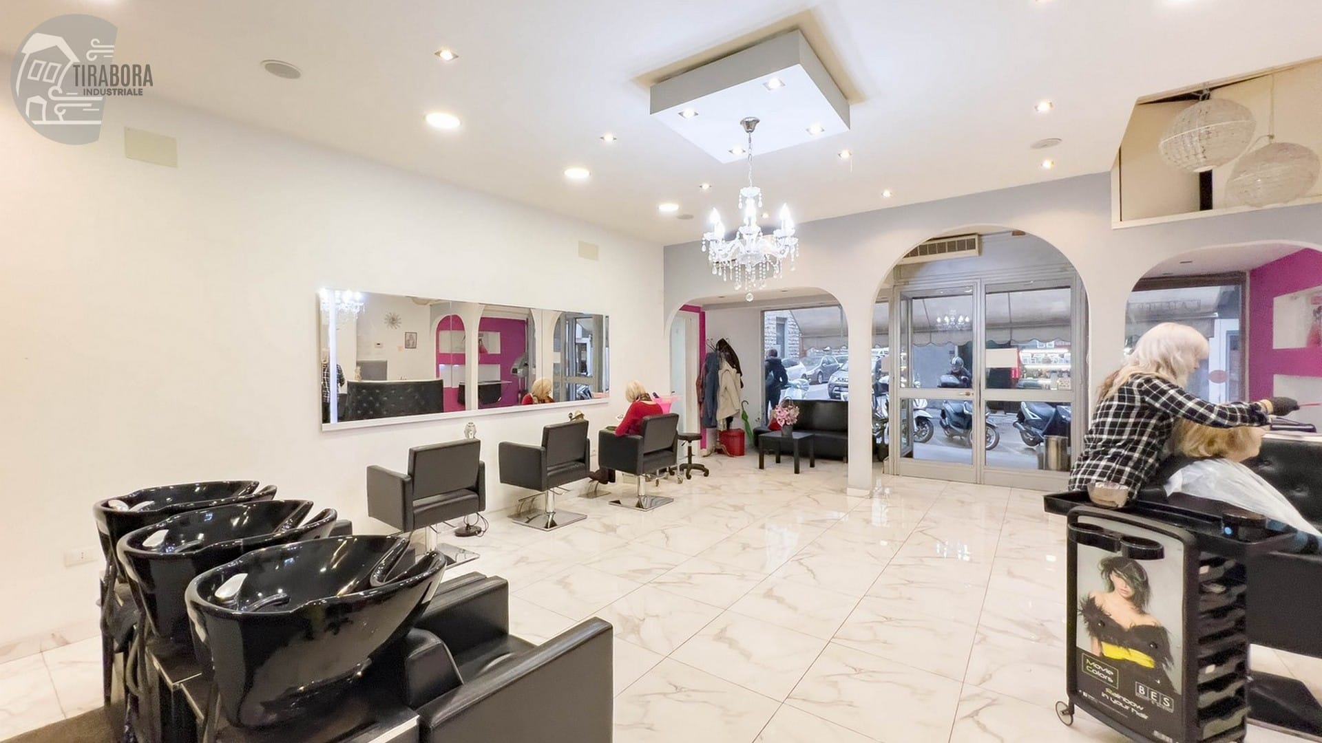 In vendita locale commerciale Via Settefontane 16A 18A_5